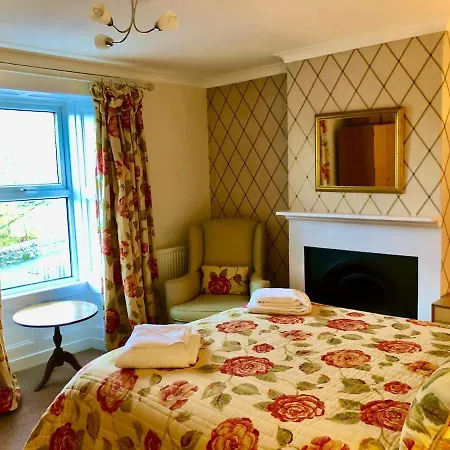 The Mirehouse - Georgian Rural Retreat بيت للعطل