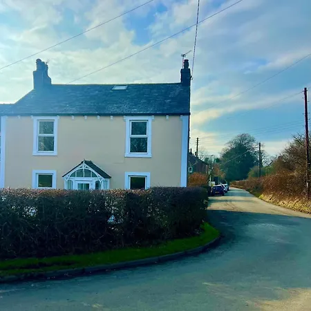 The Mirehouse - Georgian Rural Retreat * Ullock